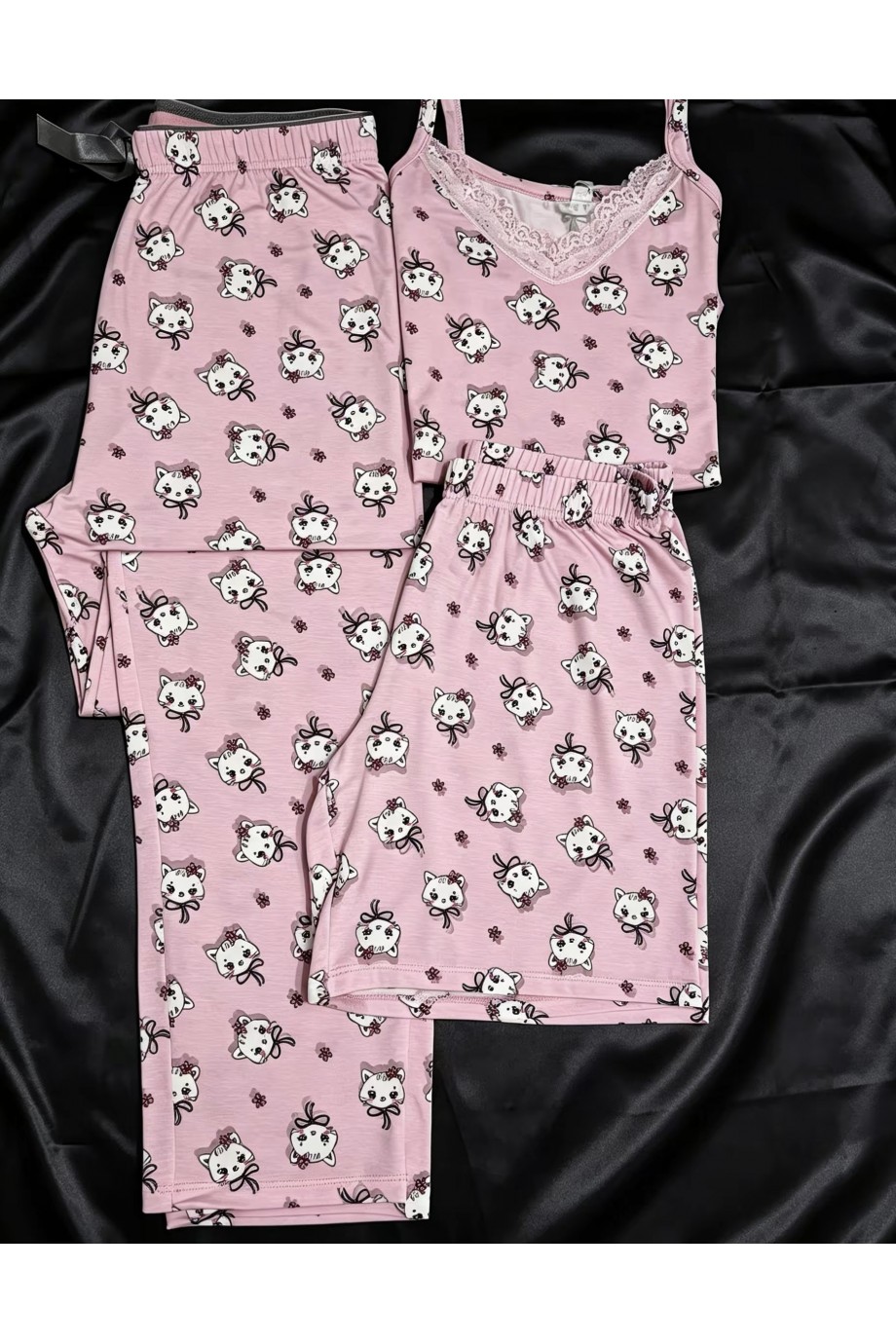 Pembe Desenli 3'Lü Kombin Pijama Takımı